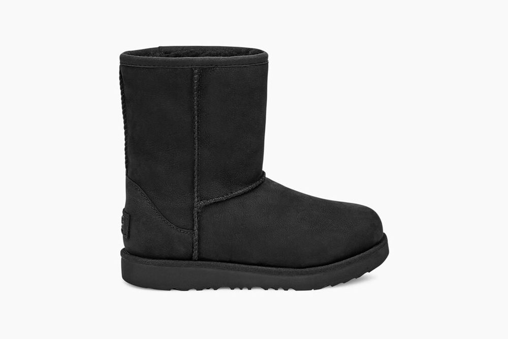 Ugg Classic Ii Wp - Kids Boots - Black - NZ (7382YKMFV)